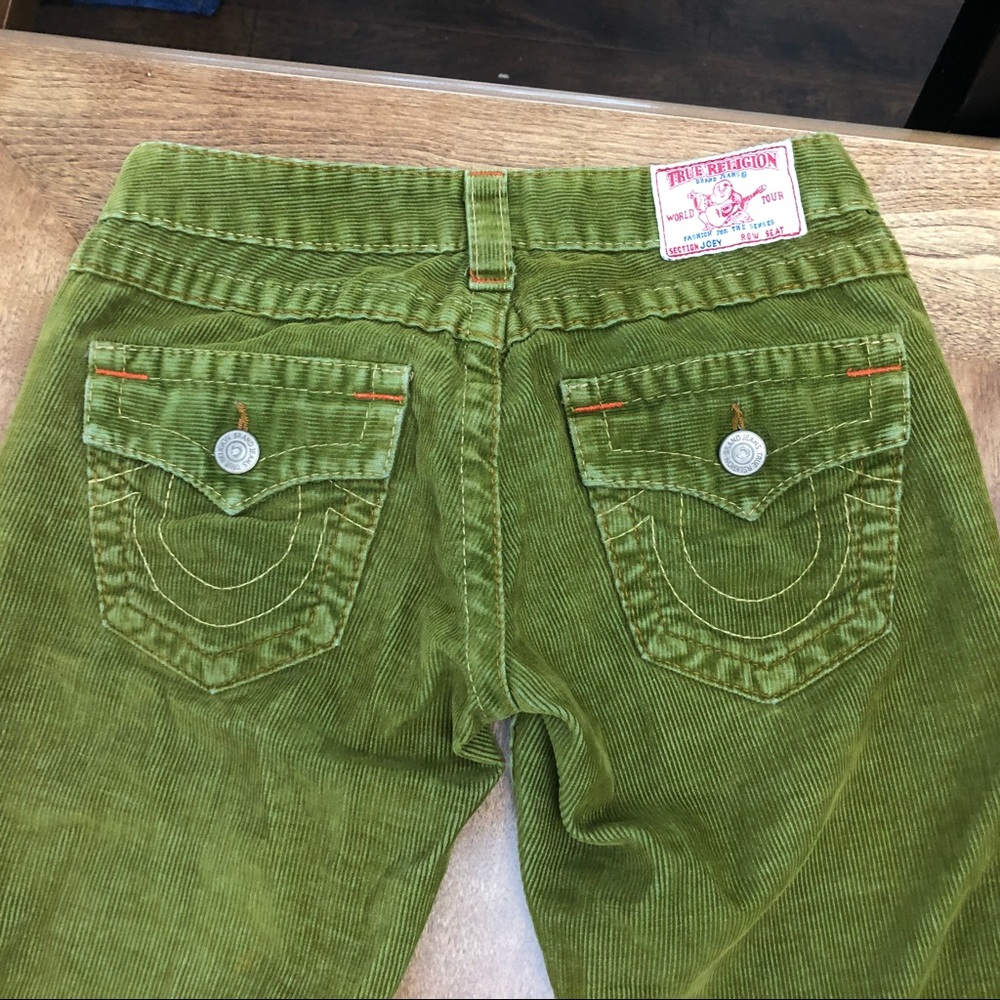True religion olive corduroy pants sz. 25